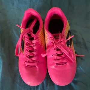 Size 12 girls soccer cleats
